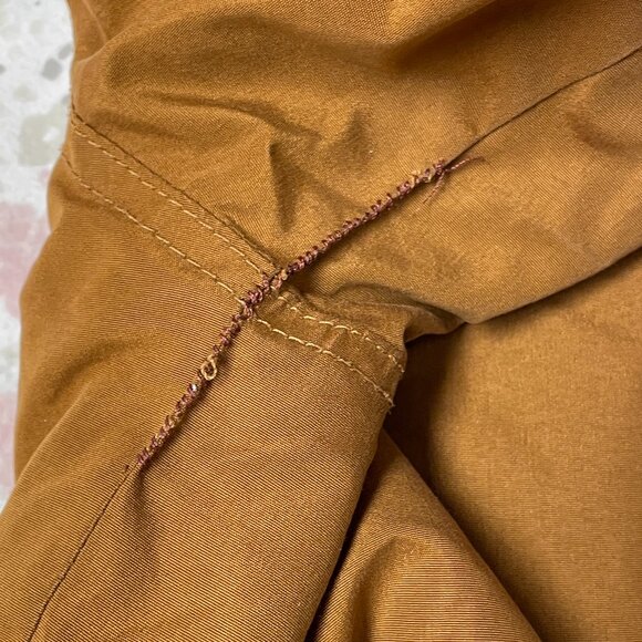 Old Navy Men's Medium Hooded Winter Coat - Well Used but a FAVORITE! - Picture 16 of 16